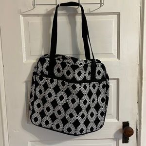 Thirty-one Away For The Weekend in Diamond Geo